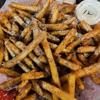3 Guys Pizza Pies - Garlic seasoned fries - Pizza Near Me - Lakeland, Tennessee 3 Guys Pizza Pies - Garlic seasoned fries - Pizza Near Me - Lakeland, Tennessee