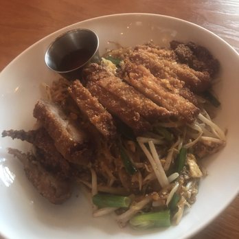 Noodle Barn - Crispy chicken pad Thai - Noodles Near Me - Jamaica Plain, Massachusetts Noodle Barn - Crispy chicken pad Thai - Noodles Near Me - Jamaica Plain, Massachusetts