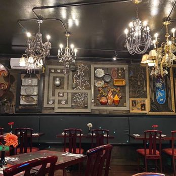 Thai Tree NYC - Beautiful decorations - Thai Near Me - Long Island City, New York Thai Tree NYC - Beautiful decorations - Thai Near Me - Long Island City, New York