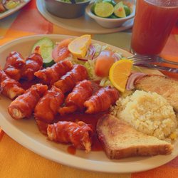 La Palapa del Guayabo - Camarones momias with a good michelada..