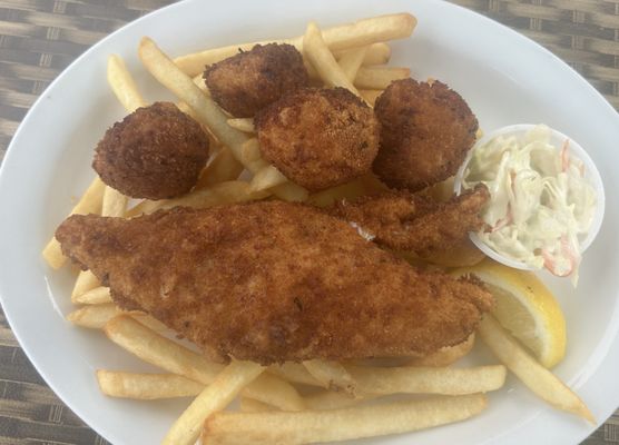 Carr's Oyster Bar by null