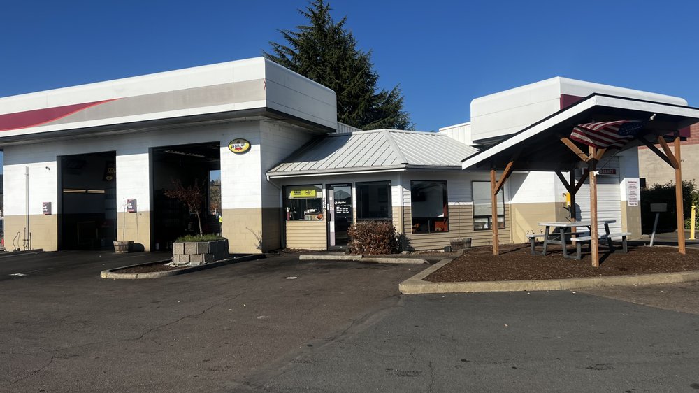 JIFFY LUBE Updated September 2024 12 Photos & 68 Reviews 855 NW