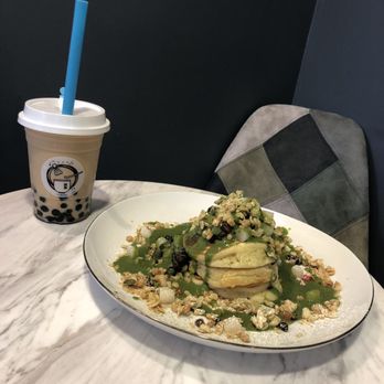 Motto Tea Cafe - Desserts Near Me - Pasadena, California