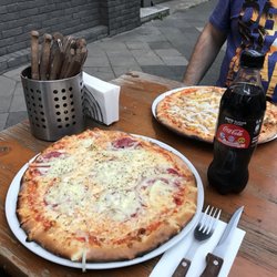 Pizzeria Am Medienhafen
