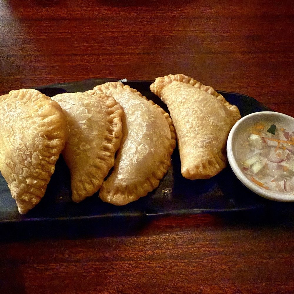 Raan Thai - Curry Puff - Thai Near Me - Smithtown, New York Raan Thai - Curry Puff - Thai Near Me - Smithtown, New York
