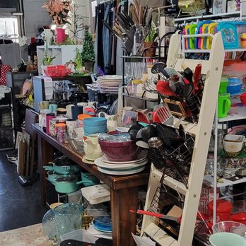 Nana's - Kitchenware - Movers Near Me - Houston, Texas Nana's - Kitchenware - Movers Near Me - Houston, Texas