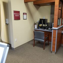 Saint Mary's Primary Care - Admit desk