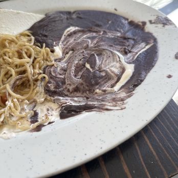 Universal Bakery - Chaomin con frijoles en mal estado - Bakeries Near Me - San Francisco, California Universal Bakery - Chaomin con frijoles en mal estado - Bakeries Near Me - San Francisco, California