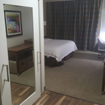 Hampton Inn Carbondale - View when you walk into handicap accessible room - not sure why I was givem this room - Hotels Near Me - Carbondale, Illinois Hampton Inn Carbondale - View when you walk into handicap accessible room - not sure why I was givem this room - Hotels Near Me - Carbondale, Illinois