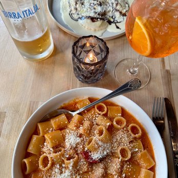 Casa Isola Osteria - Picture of both of our plates - Rigatoni alla Vodka and Ravioli Bianconneri - Italian Near Me - Miami Beach, Florida Casa Isola Osteria - Picture of both of our plates - Rigatoni alla Vodka and Ravioli Bianconneri - Italian Near Me - Miami Beach, Florida