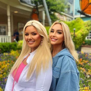 Dollywood - Amusement Parks Near Me - Pigeon Forge, Tennessee