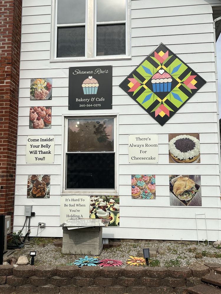 Shawna Rae's Bakery & Cafe Logo