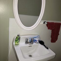 Advanced Sleep Center - I'm glad I brought an almost-empty toothpaste. Im not sure a full size toothpaste, toothbrush, and hair brush would have all fit here.