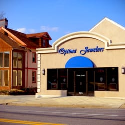 Optima Jewelers - Our store front. Parking lot is in the back of the building.