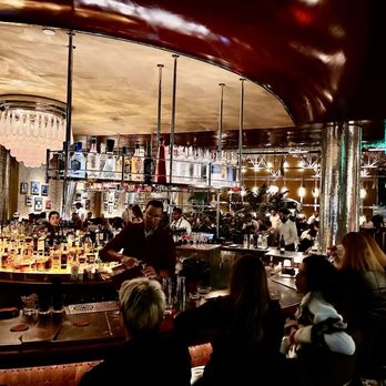 Le Coq - Bar - French Near Me - La Jolla, California