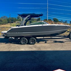 Bay Marine & Sports Center - Four Winns H4