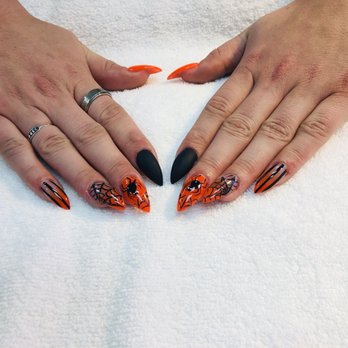 Spa Ten20 - Day Spas Near Me - Edmonds, Washington