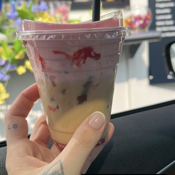 Bloom Coffee Bar - White chocolate cheese cake Americano with raspberry purée and raspberry cold foam - Coffee & Tea Near Me - Everett, Washington