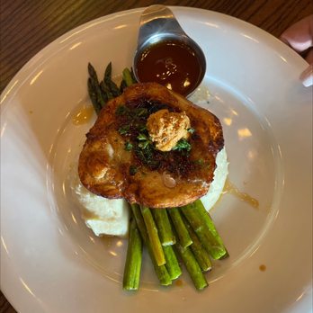 State & Main Kitchen & Bar - Honey chicken - American Near Me - Aurora, Ontario State & Main Kitchen & Bar - Honey chicken - American Near Me - Aurora, Ontario
