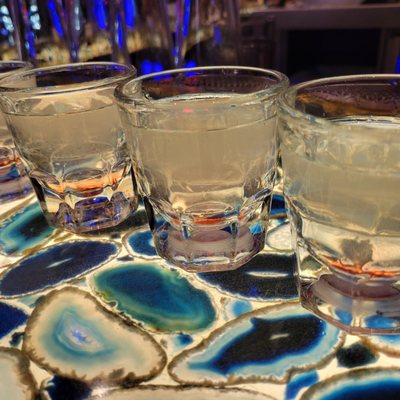 Pour 24 by null