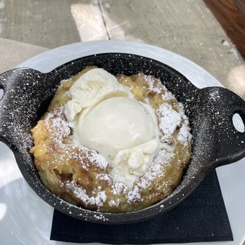Bacari W 3rd - Bread Pudding - Breakfast & Brunch Near Me - Los Angeles, California Bacari W 3rd - Bread Pudding - Breakfast & Brunch Near Me - Los Angeles, California