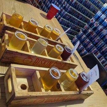 Diskin Cider - Mega flight - Cideries Near Me - Nashville, Tennessee Diskin Cider - Mega flight - Cideries Near Me - Nashville, Tennessee
