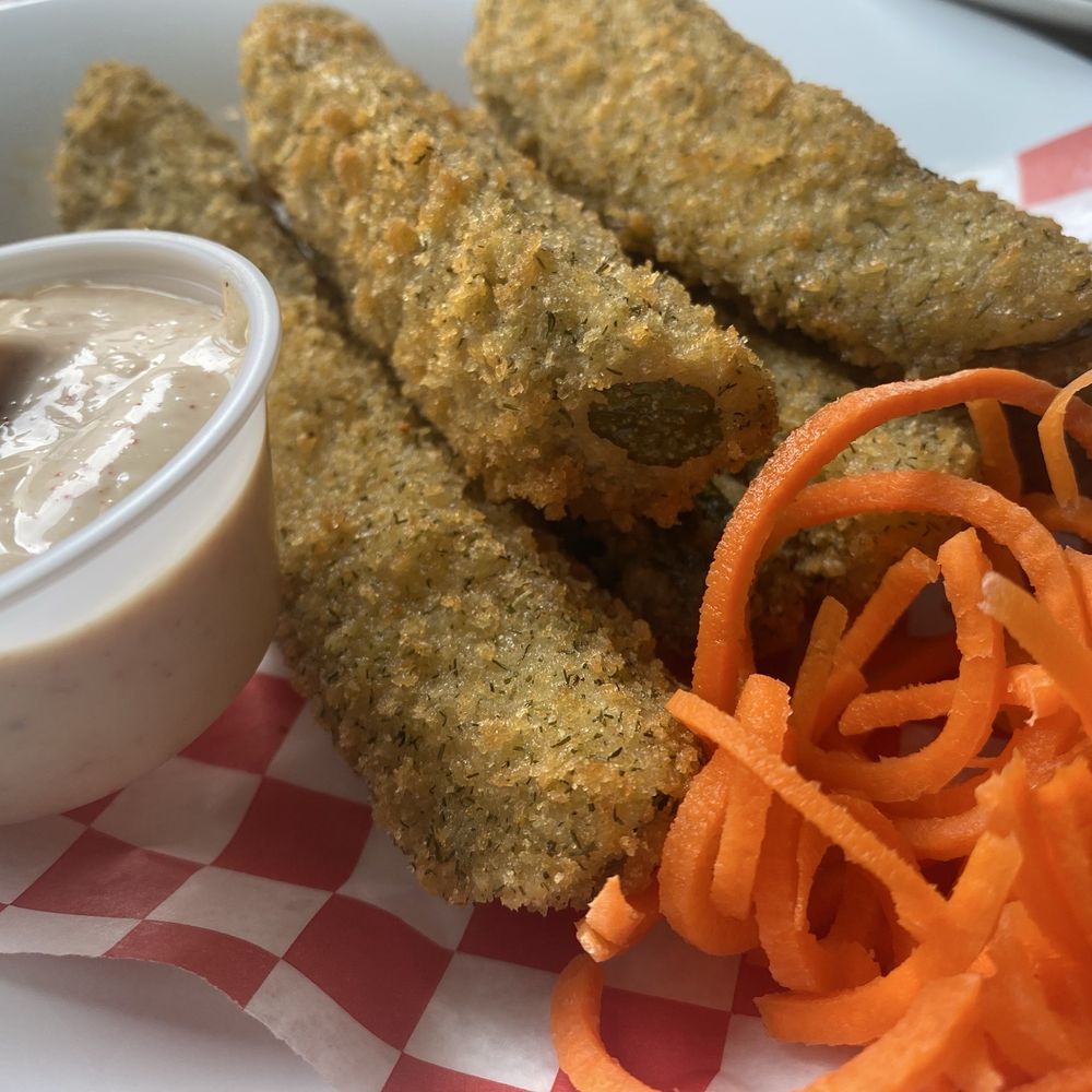 YellowBelly Brewery - Fries pickle spears - Brewpubs Near Me - St John's, Newfoundland and Labrador YellowBelly Brewery - Fries pickle spears - Brewpubs Near Me - St John's, Newfoundland and Labrador