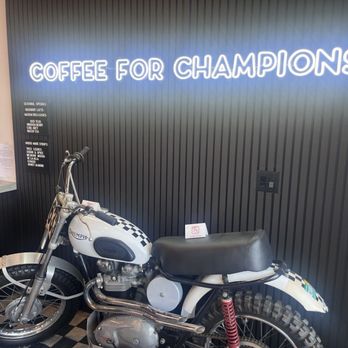 Midnight Animal Coffee - Coffee & Tea Near Me - San Diego, California Midnight Animal Coffee - Coffee & Tea Near Me - San Diego, California