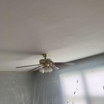 Level 5 Drywall - Bedroom before final sanding and paint! - Drywall Installation & Repair Near Me