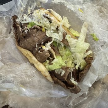 Lucky Dog - Big Daddy - Burgers Near Me - Berwyn, Illinois Lucky Dog - Big Daddy - Burgers Near Me - Berwyn, Illinois