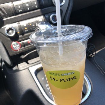 Mama's Lumpia - mango  peach  drink  super refreshing just not enuff ice - Filipino Near Me - Pacheco, California