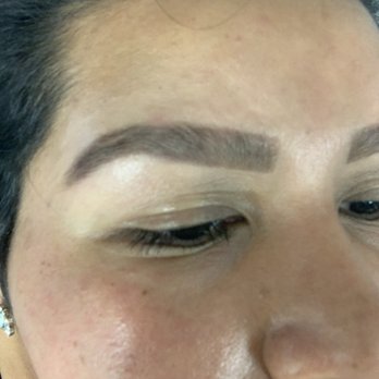 Blink Beautique - I came home and re did my brows and filled them in. I see a huge difference. - Eyelash Service Near Me - Riverview, Florida Blink Beautique - I came home and re did my brows and filled them in. I see a huge difference. - Eyelash Service Near Me - Riverview, Florida