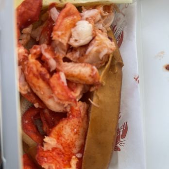 San Antonio Winery - Cousins lobster roll food truck in parking lot today 3-7pm 7-16-24 - Wineries Near Me - Ontario, California San Antonio Winery - Cousins lobster roll food truck in parking lot today 3-7pm 7-16-24 - Wineries Near Me - Ontario, California