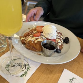 Bloom - Croissant French toast - American Near Me - Santa Clara, California