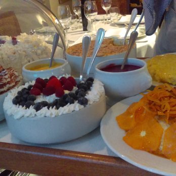 Ristorante La Pignese - Dessert cart - Italian Near Me - Sanremo, IM Ristorante La Pignese - Dessert cart - Italian Near Me - Sanremo, IM