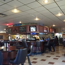 Triple R Grill and Bar - Friendly lace!