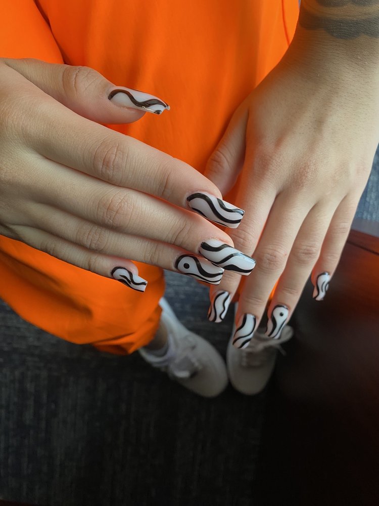 ALEA NAILS AND SPA 25 Photos 1375 N Litchfield Rd, Goodyear