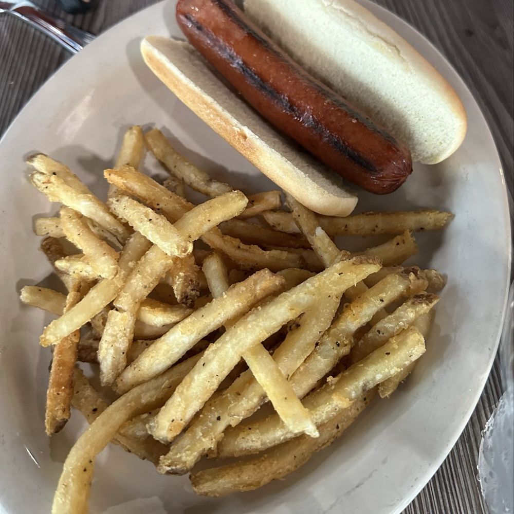Chase's on the Beach - Kid's Hot Dog - American Near Me - New Smyrna Beach, Florida