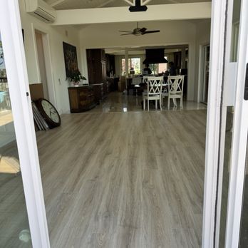 Rocket Moving Services - Old living room/ new living room. Downsizing from 3,000 square feet to 1,500 square feet. - Movers Near Me - Glendale, California Rocket Moving Services - Old living room/ new living room. Downsizing from 3,000 square feet to 1,500 square feet. - Movers Near Me - Glendale, California