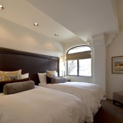 Knob Hill Inn - Junior Suite