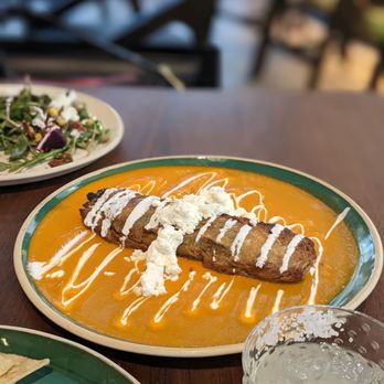 Cocina Chiwas - Chile Relleno - Excellent preparation and a very good looking dish - Mexican Near Me - Tempe, Arizona Cocina Chiwas - Chile Relleno - Excellent preparation and a very good looking dish - Mexican Near Me - Tempe, Arizona