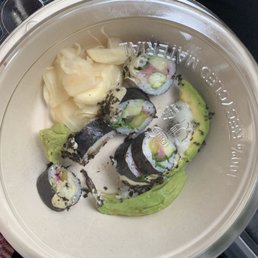 Half a sushi Nikkei Quince (15 pcs) + 2 extras, 243 SEK in total