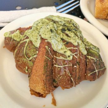 Urth Caffe - Coffee & Tea Near Me - Laguna Beach, California