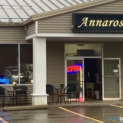 Annarosa's Bakery - Exterior