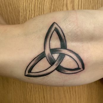 Anchors End - Tattoo Near Me - Duluth, Minnesota