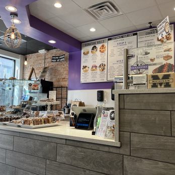 Cinnaholic - Inside counter - Bakeries Near Me - Ann Arbor, Michigan