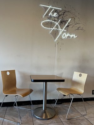 The Horn - HQ by null