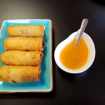 Doragon Eatery - Crispy rolls - Ramen Near Me - Ashland, Massachusetts
