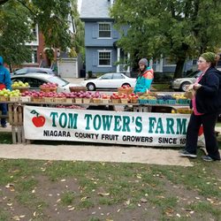Tom Tower's Farm Market
