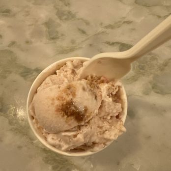 Owowcow Creamery - Strawberry Rhubarb Crumble Ice Cream-Small - Ice Cream & Frozen Yogurt Near Me - Easton, Pennsylvania